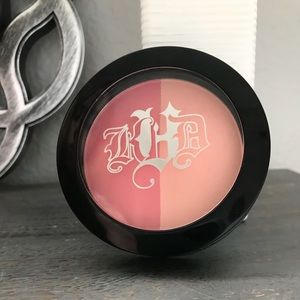 Kat Von D -Shade and light blush duo